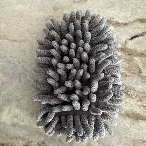 U Brands Microfiber Shag Dry Erase Board Eraser, 2 1/2 x 5 x 1